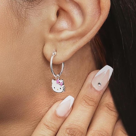 Sanrio Hello Kitty Brass Flash Silver Plated Pink Crystal Charm Hoop Earrings - Picture 1 of 7